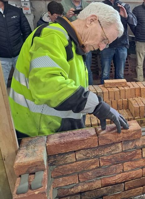 gedoseerd mortels aanbrengen