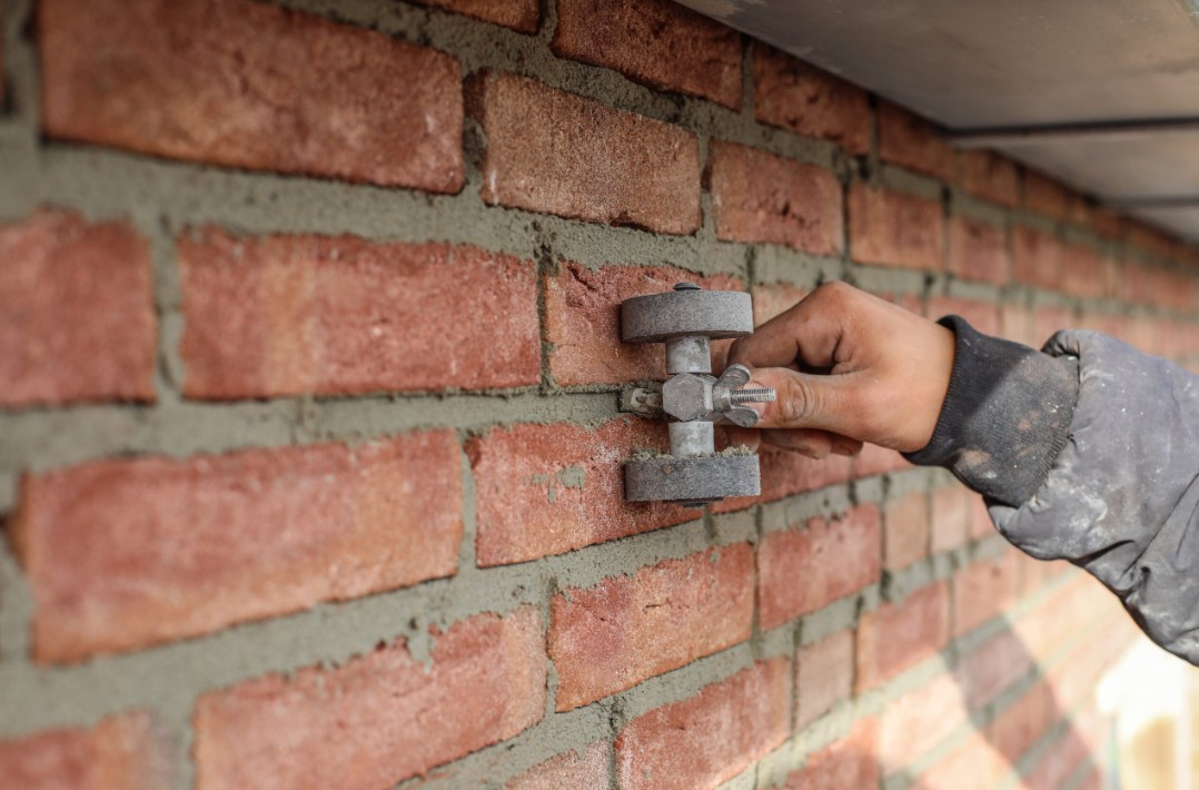 doorstrijken gevelmetselwerk
